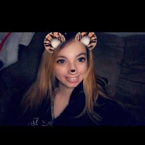 Meet your Posher, Carolyn